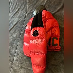 Moncler woman’s puffer jacket size L OBO